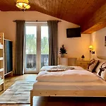 ゲストハウス Edelweiss Gaestehaus