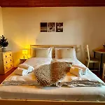 Edelweiss Gaestehaus 3* ラッハタール