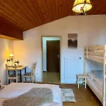 ゲストハウス Edelweiss Gaestehaus ラッハタール