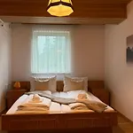 Edelweiss Gaestehaus 3* ラッハタール