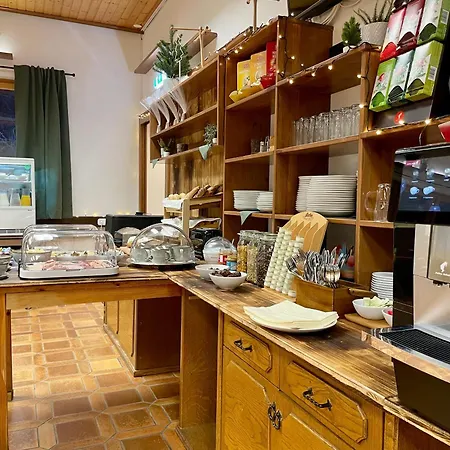 Гостевой дом Edelweiss Gaestehaus