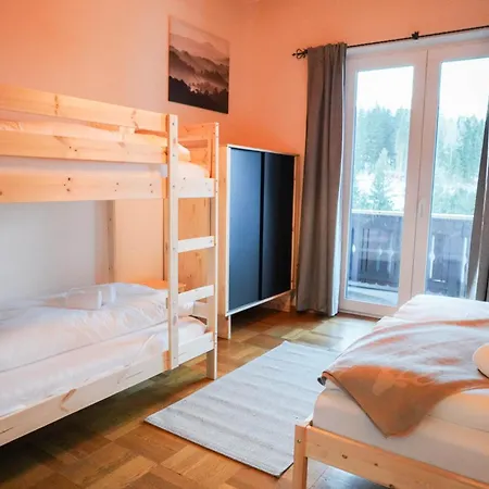 Edelweiss Gaestehaus 3*